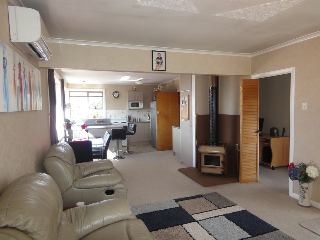 32 Macdonald Street, Waimataitai, Timaru - Carousel 2