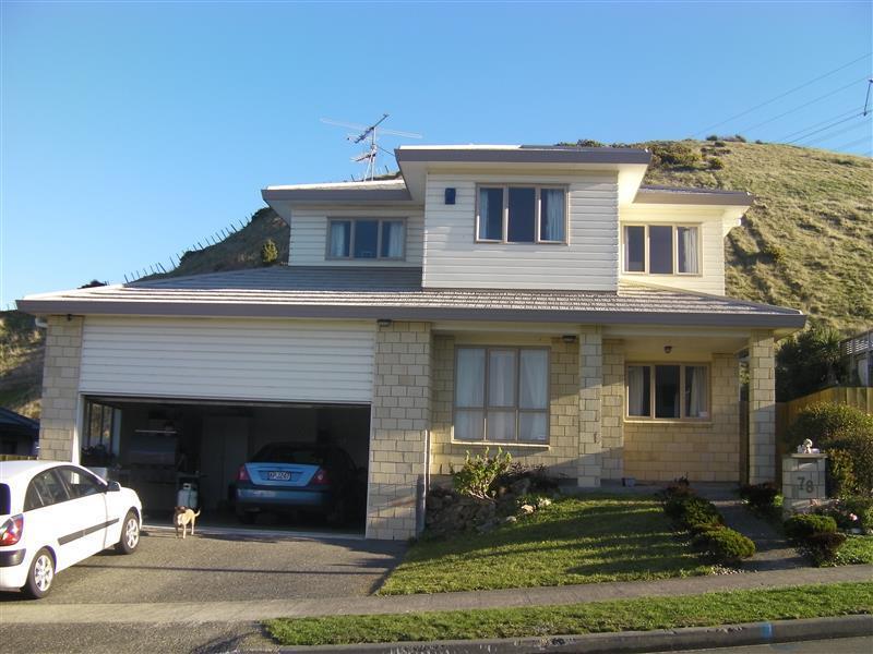 78 Erlestoke Crescent, Churton Park, Wellington - Carousel 1