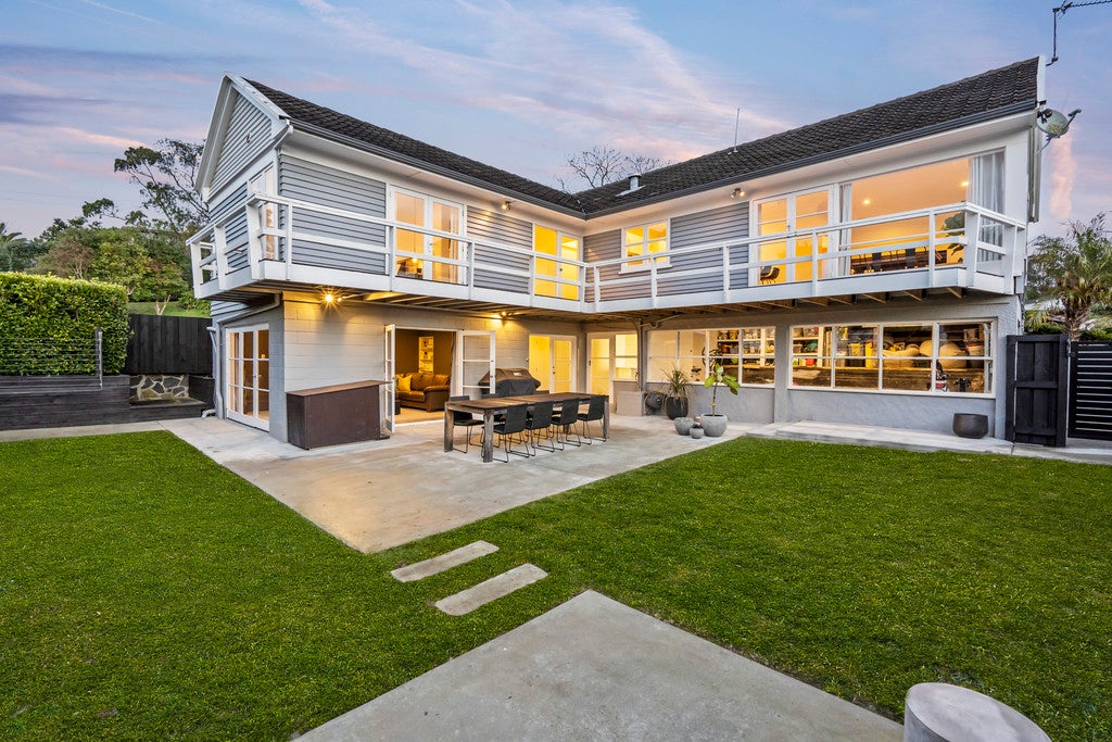 1/31 Gibraltar Street, Howick, Auckland - Carousel 1