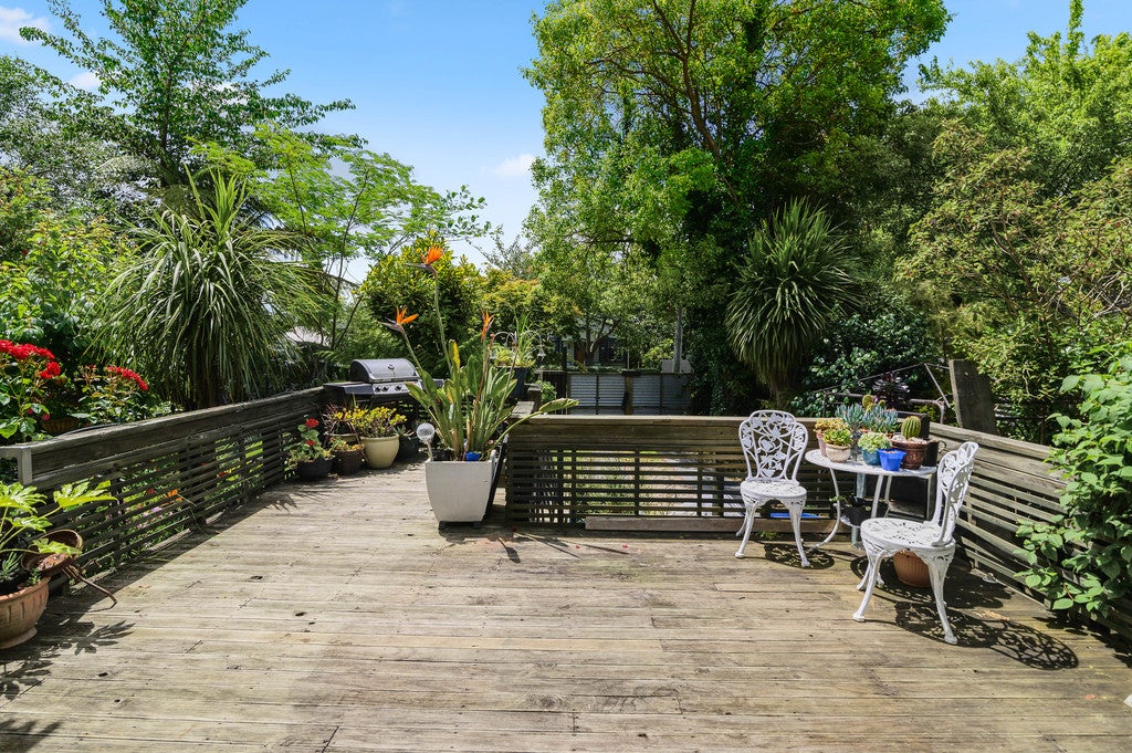 12 Devon Street, Glenholme, Rotorua - Carousel 2
