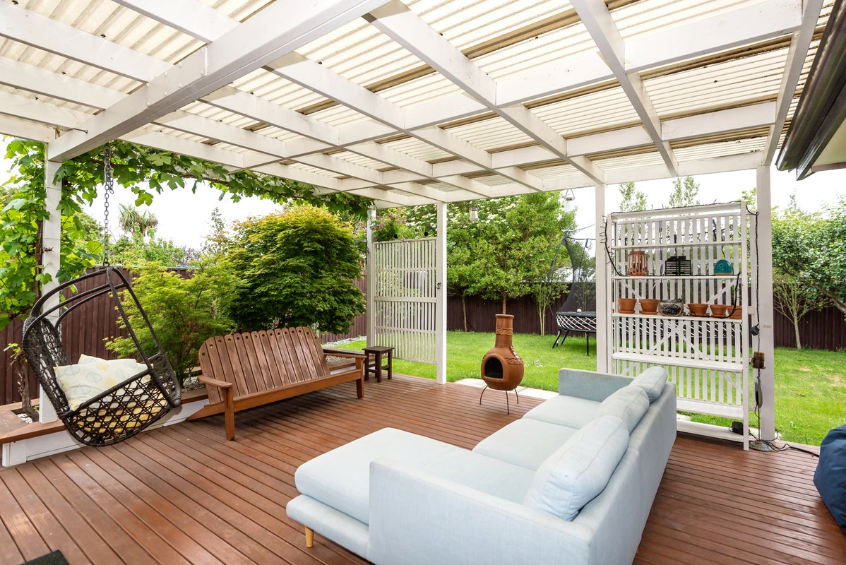 16 Holiday Drive, Mairehau, Christchurch - Carousel 1