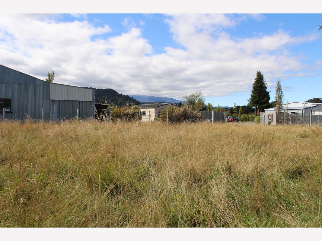 0 Pukatea Bay, Admiralty Bay, French Pass - Carousel 4