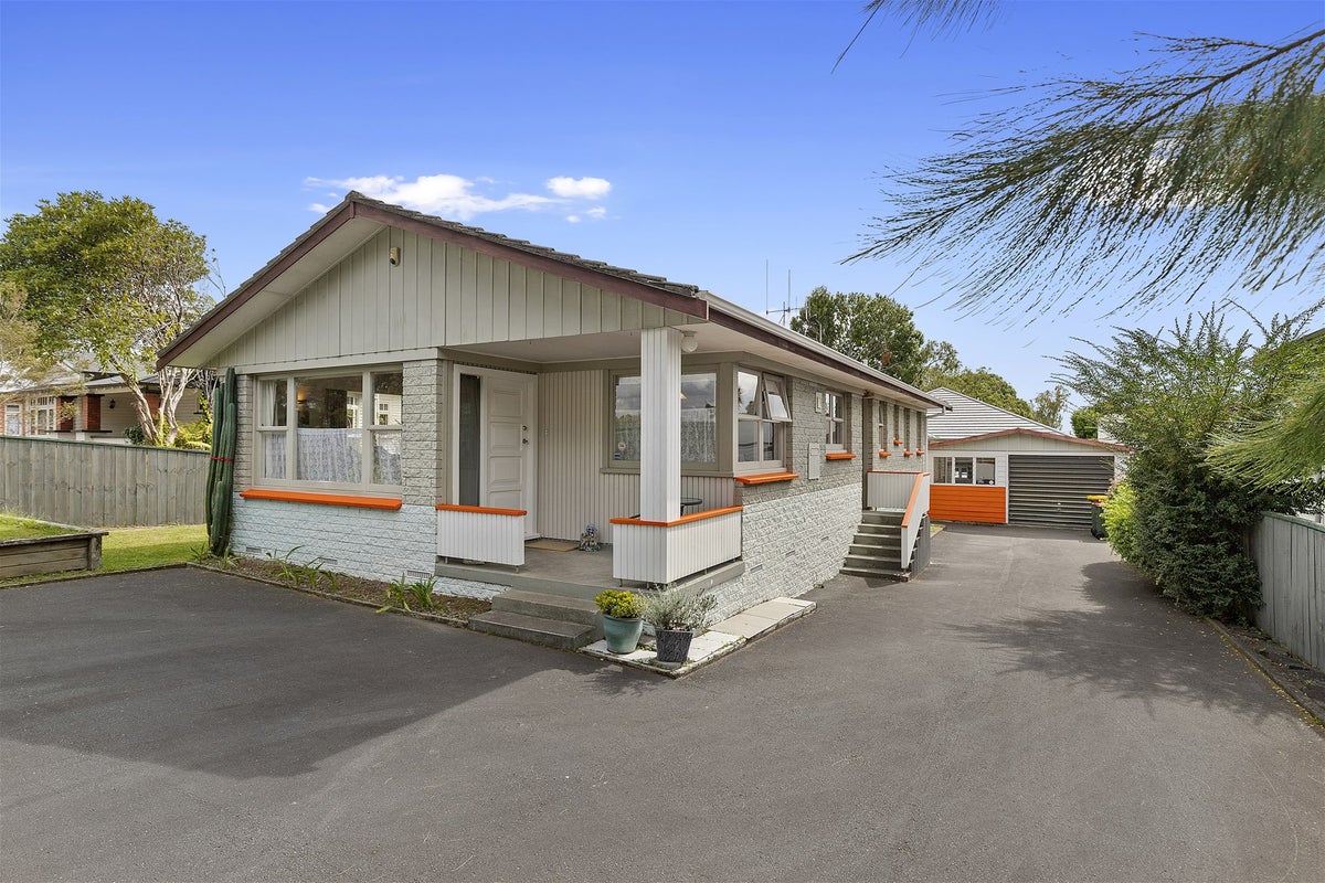 75 Boundary Road, Claudelands, Hamilton - Carousel 2