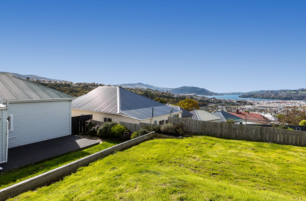 39 Ryehill Street, Calton Hill, Dunedin - Carousel 14