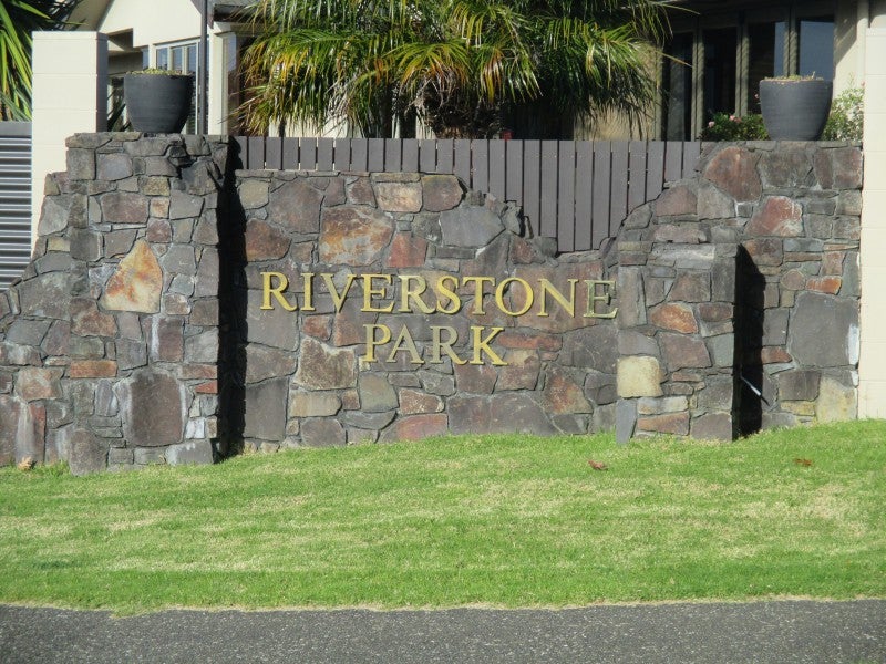21 Riverstone Drive, Welcome Bay, Tauranga - Carousel 2
