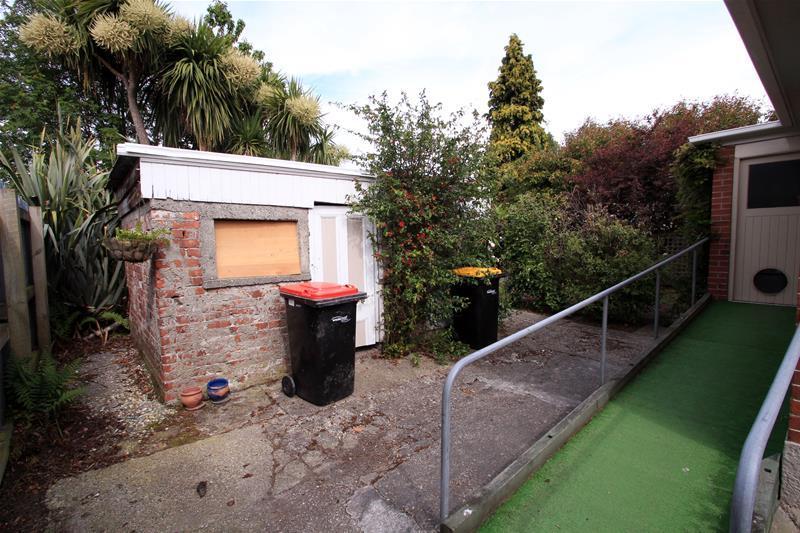 12 Gordon Terrace, East Gore, Gore - Carousel 2