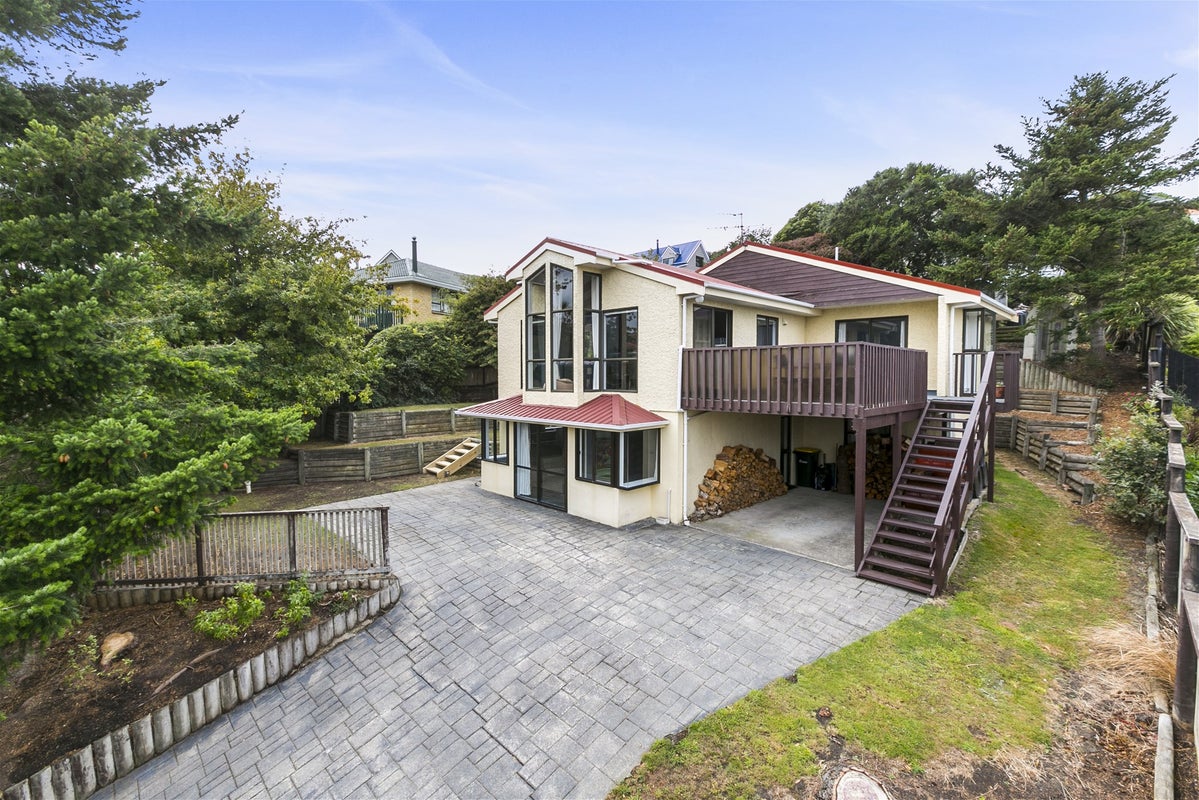 19 Brugh Place, Waverley, Dunedin - Carousel 1