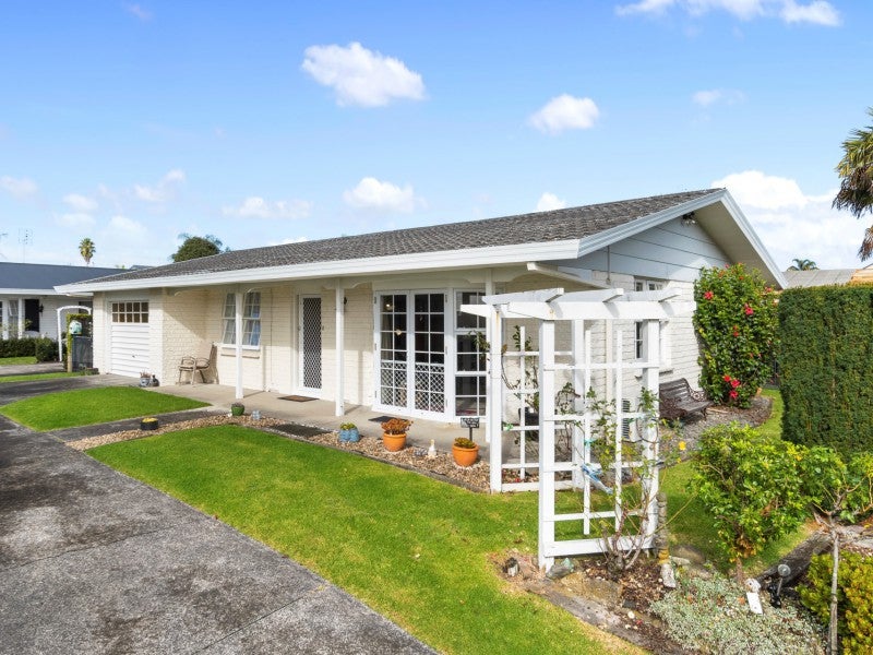 126 Te Hono Street, Maungatapu, Tauranga - Carousel 1