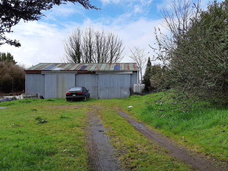 66 Kent Terrace, Midhirst, Stratford - Carousel 1
