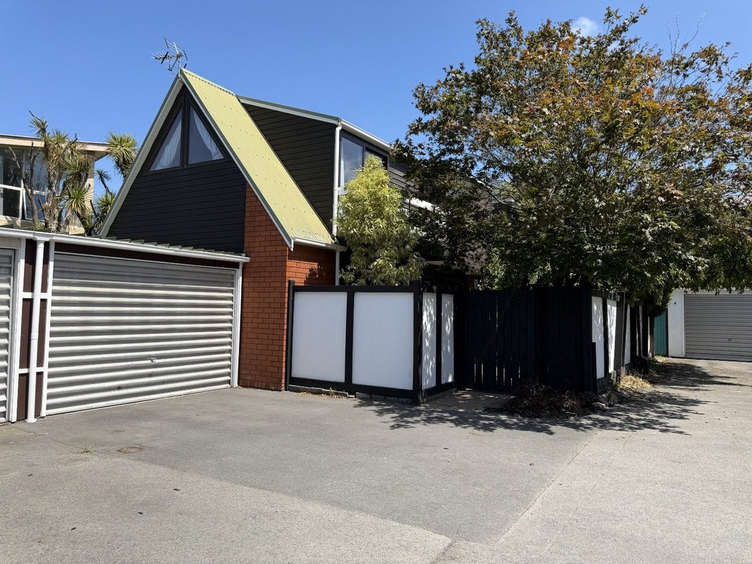3/2 Rehua Lane, St Albans, Christchurch - Carousel 1