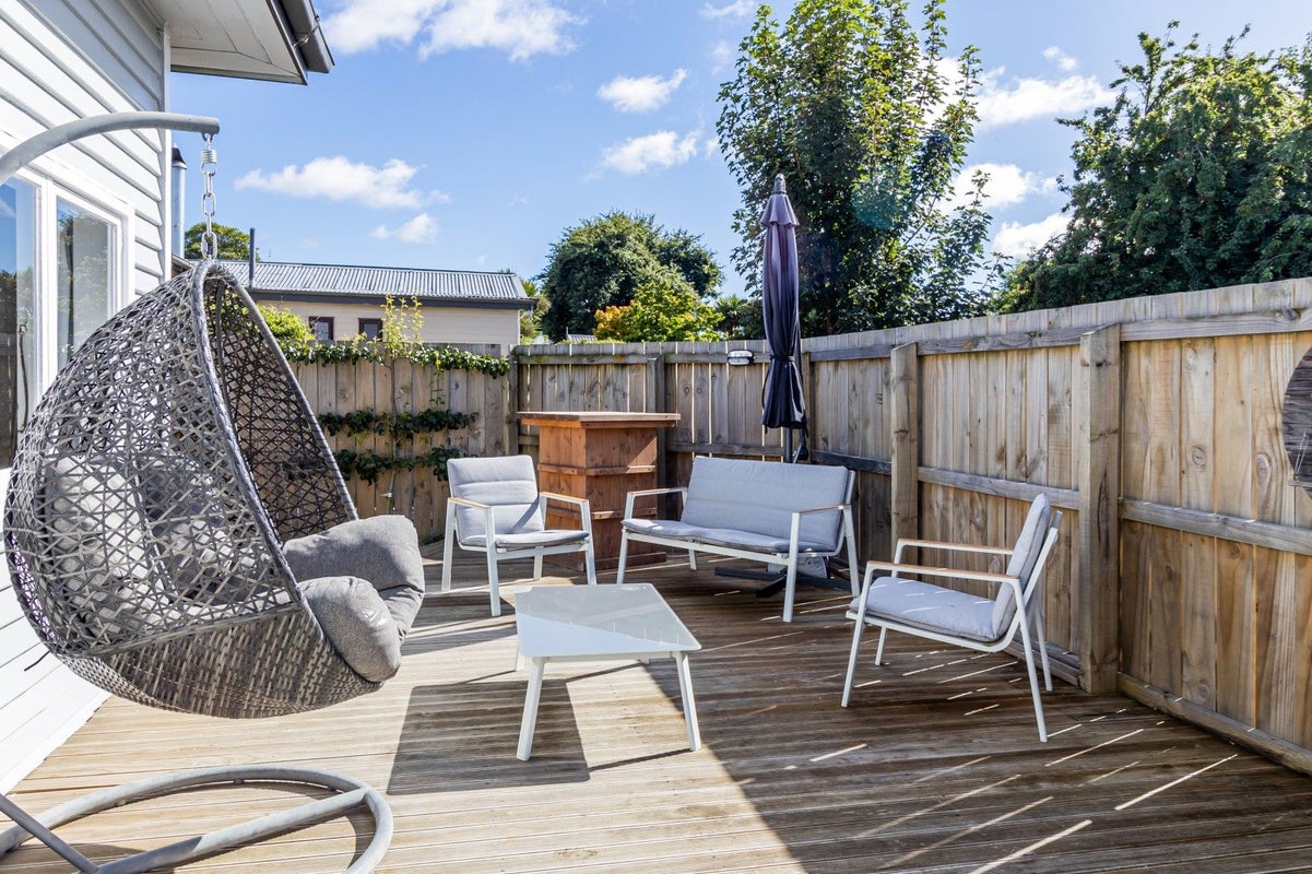 16 Jackson Street, Methven - Carousel 1