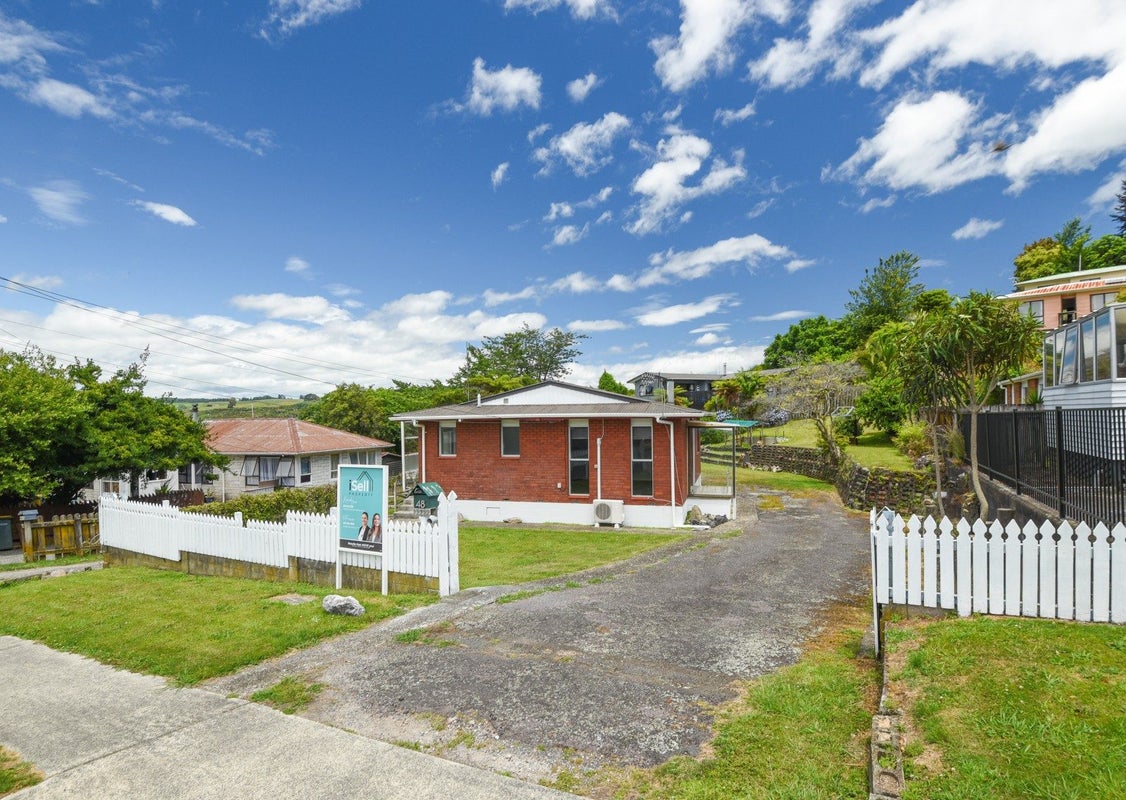 48 Turner Drive, Western Heights, Rotorua - Carousel 1