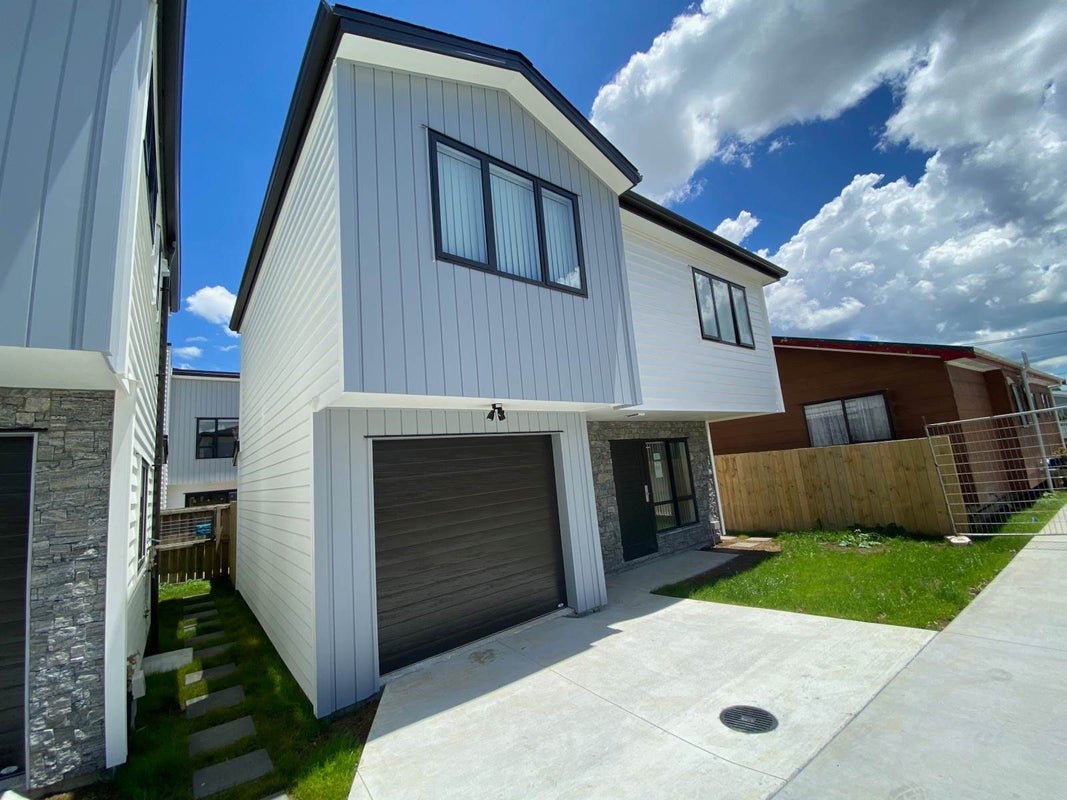 22C Aurea Avenue, Pakuranga, Auckland - Carousel 2
