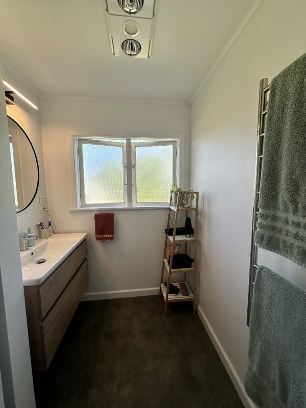 13 Armour Place, Onekawa, Napier - Carousel 13