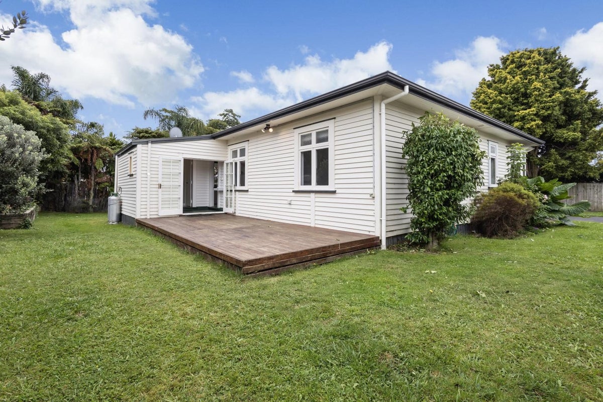 104 Arnold Street, Leamington, Cambridge - Carousel 23