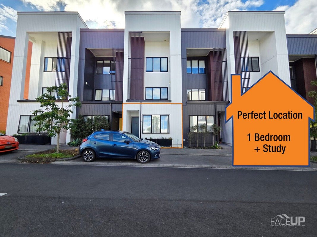 46 Rangihina Road, Hobsonville, Auckland - Carousel 1