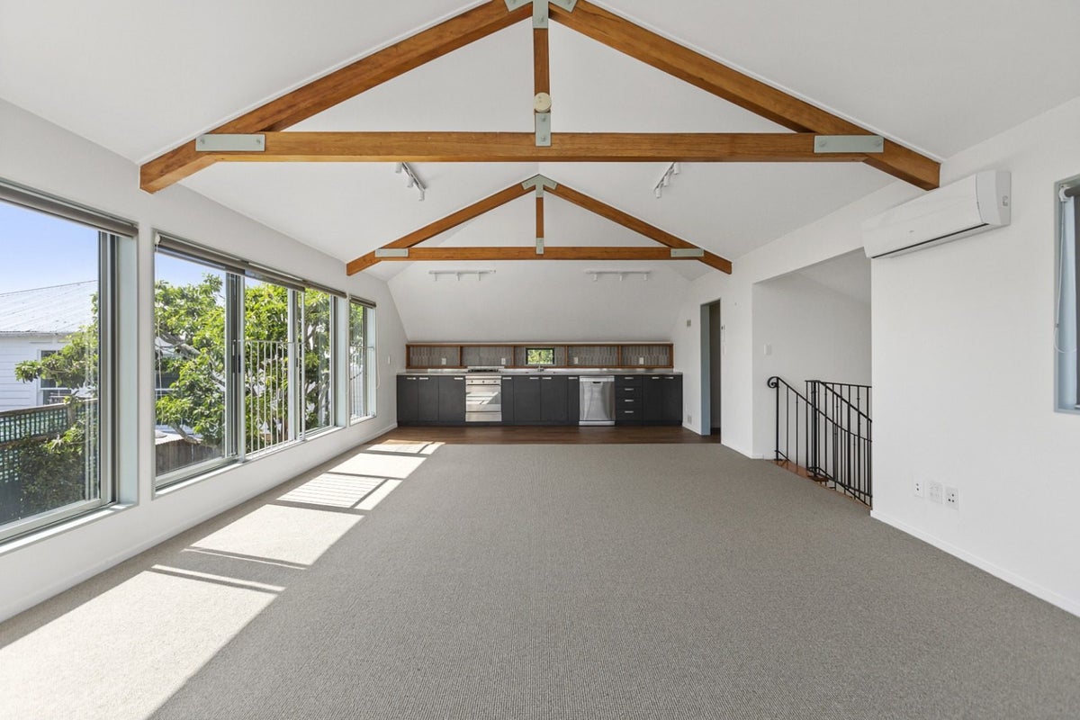 2A Fisherton Street, Grey Lynn, Auckland - Carousel 1
