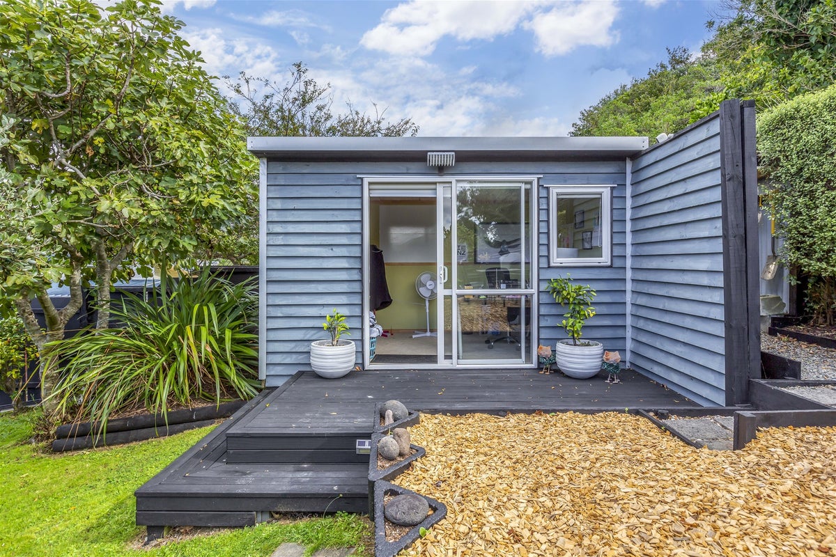 50 Spinnaker Drive, Whitby, Porirua - Carousel 26