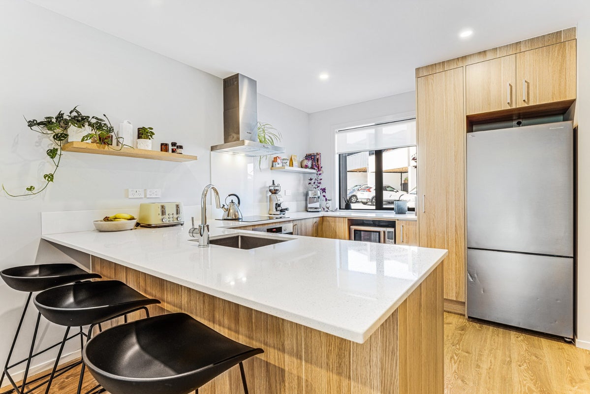 2C Nerita Place, Long Bay, Auckland - Carousel 2