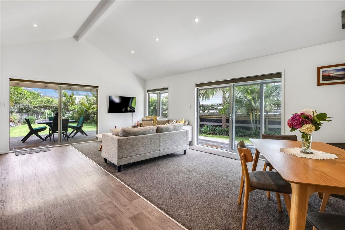 20 Seabreeze Road, Mangawhai Heads, Mangawhai - Carousel 2
