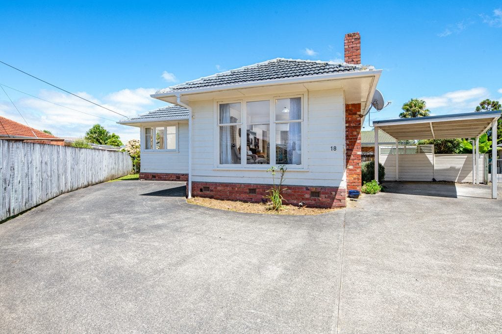 18 Duncan Avenue, Te Atatu South, Auckland - Carousel 11