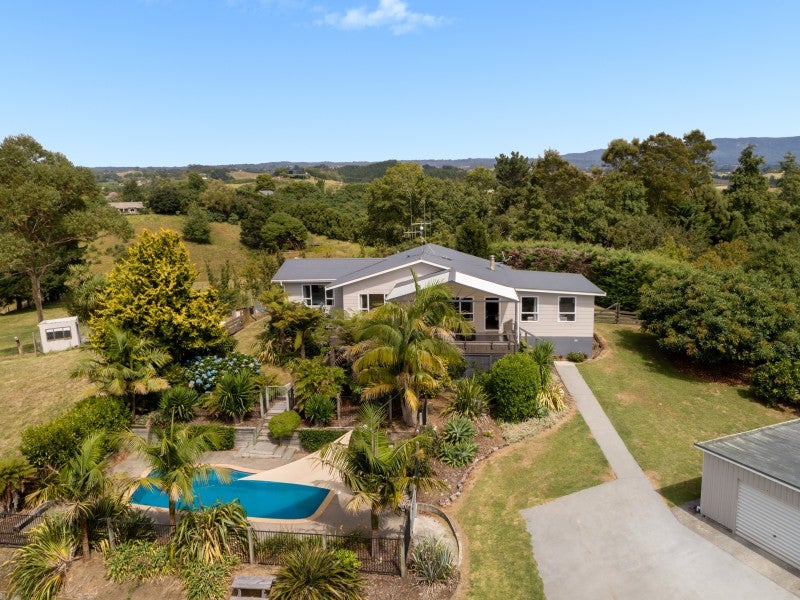 48C Youngson Road, Whakamarama, Tauranga - Carousel 1