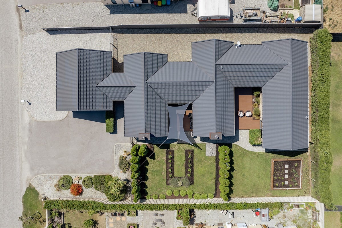 12 Ethereal Crescent, Mount Pisa, Cromwell - Carousel 2