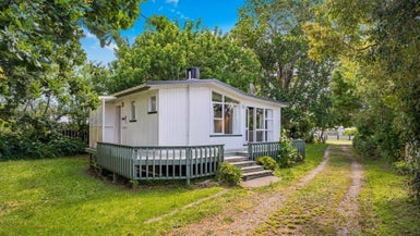 3 Arthur Street, Whitianga, Whitianga - Carousel 1