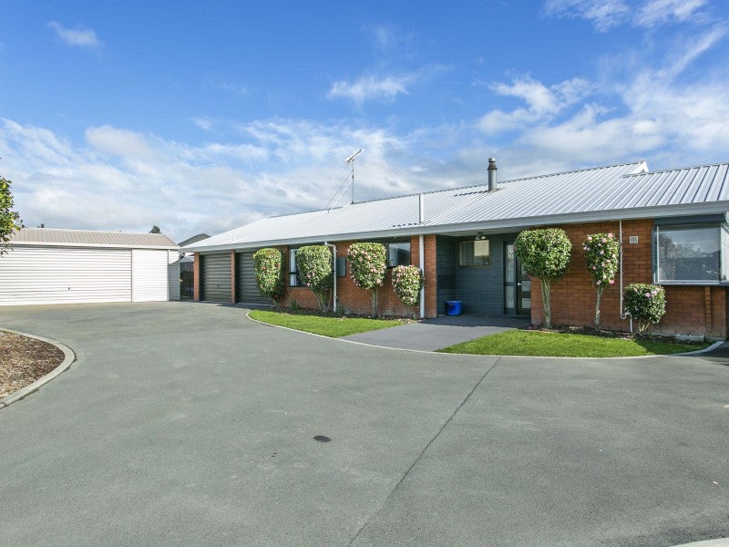 7 Ascot Place, Netherby, Ashburton - Carousel 1