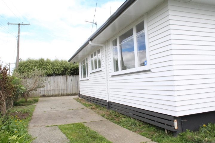 176 Dinsdale Road, Dinsdale, Hamilton - Carousel 13