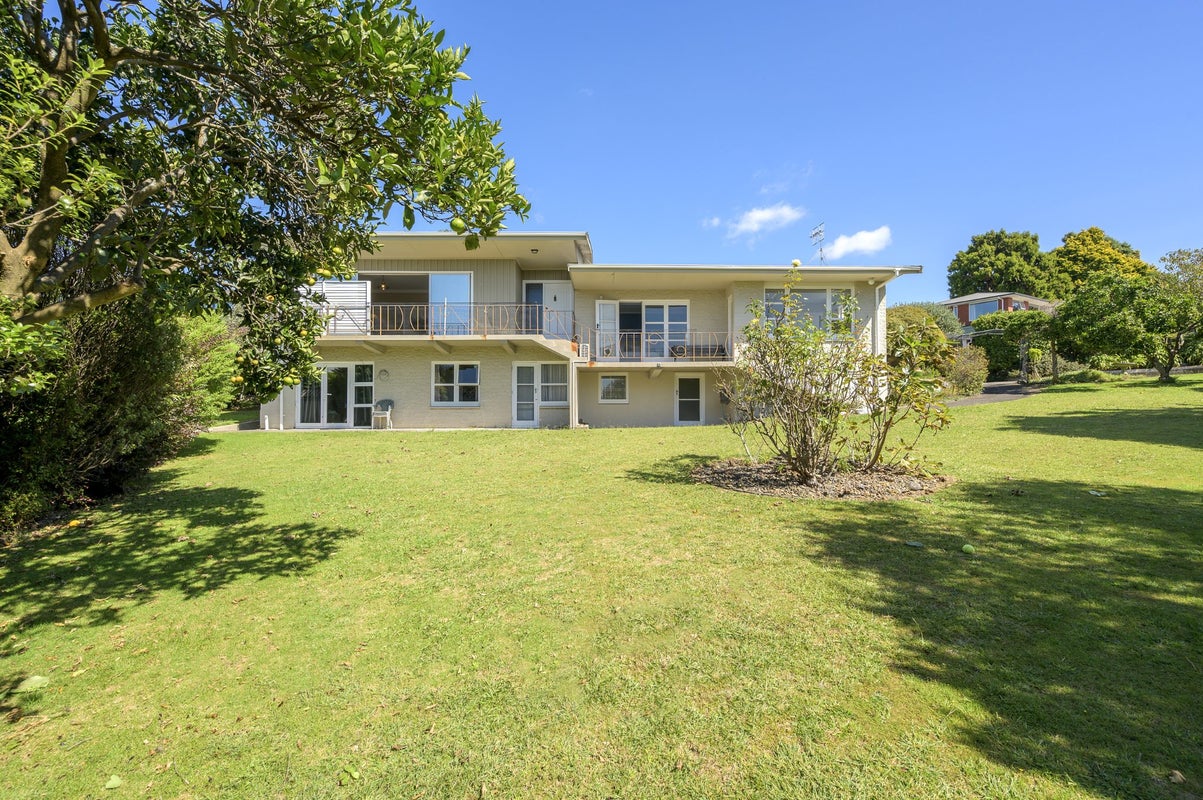 22 Milton Road, Otumoetai, Tauranga - Carousel 1