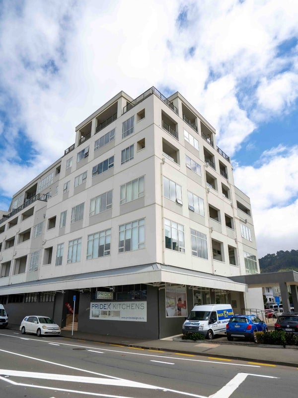418/107 Thorndon Quay, Pipitea, Wellington - Carousel 14