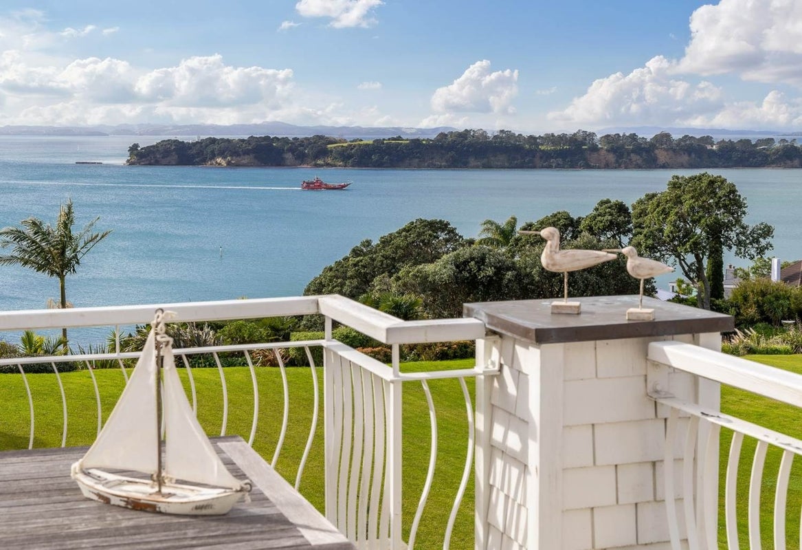 535 Riddell Road, Glendowie, Auckland - Carousel 2