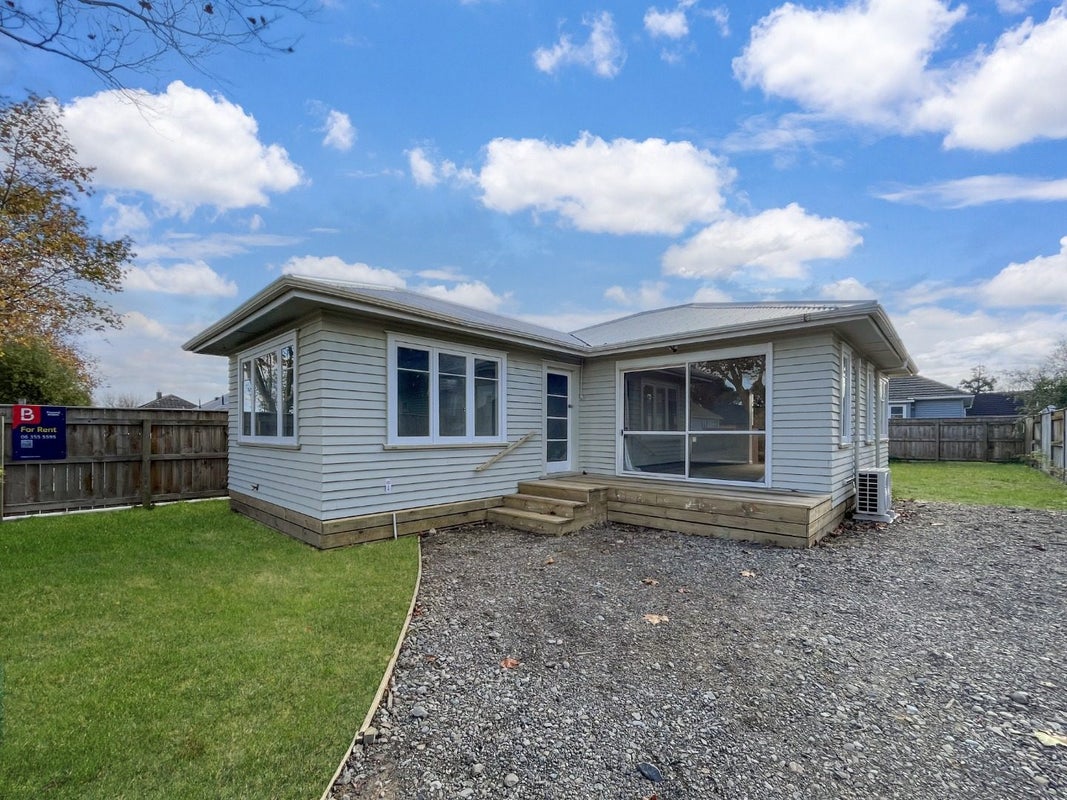 73A Rangiora Avenue, Roslyn, Palmerston North - Carousel 1