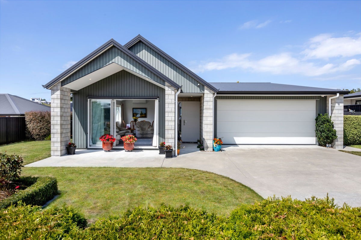 46 Oak Ridge Drive, Te Awamutu, Te Awamutu - Carousel 2