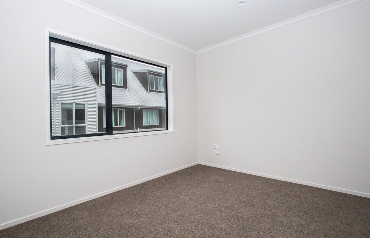 3/45 Cook Street, Hamilton East, Hamilton - Carousel 2