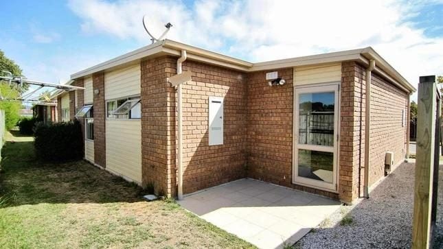 14/46 Peachgrove Road, Hamilton East, Hamilton - Carousel 11