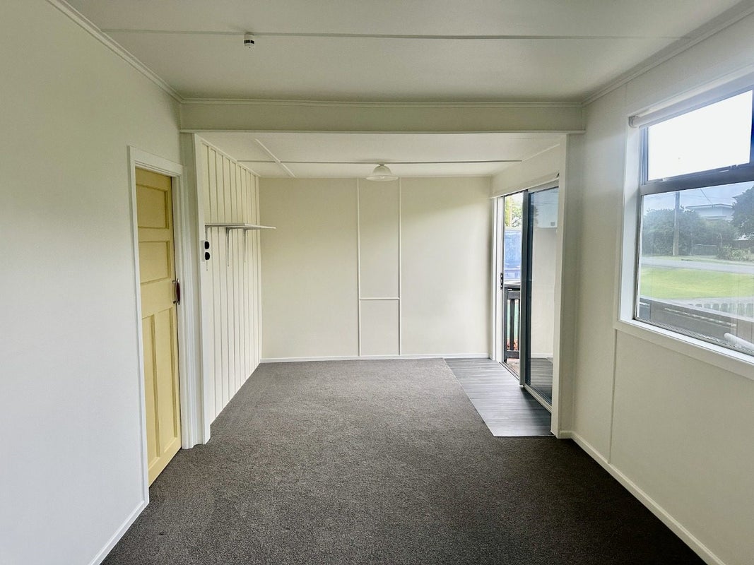 12 Shoebridge Crescent, Whangarei - Carousel 2