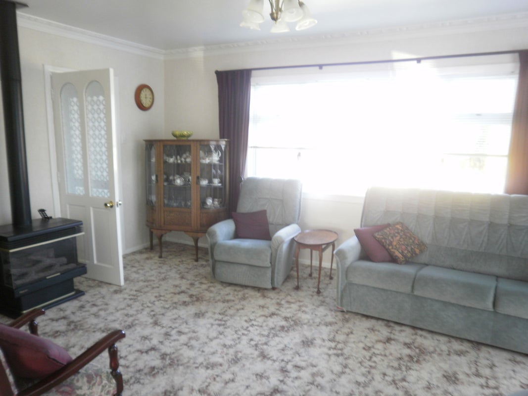 5 Wingate Street, Bader, Hamilton - Carousel 2