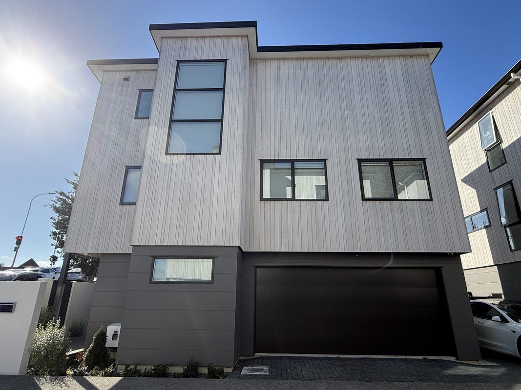 6A Green Lane East, Remuera, Auckland - Carousel 2