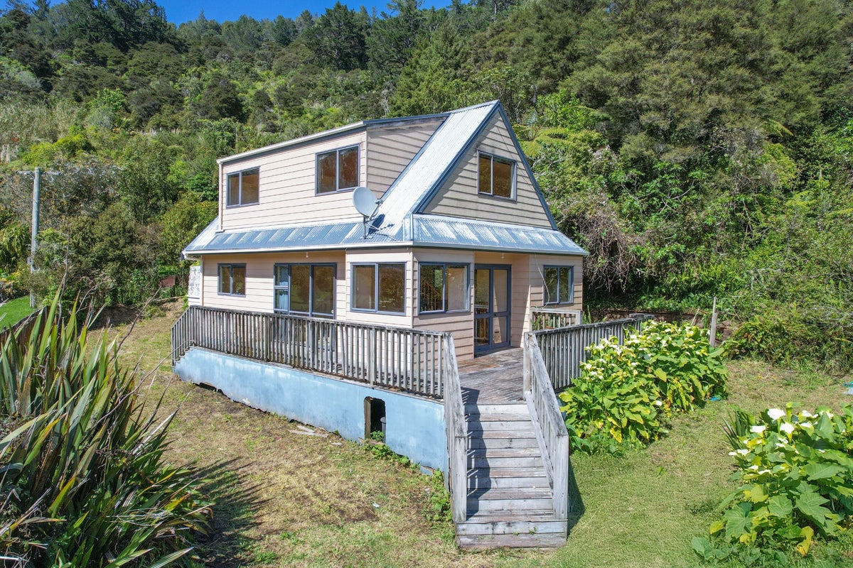172 Tapu Coroglen Road, Tapu, Thames - Carousel 1