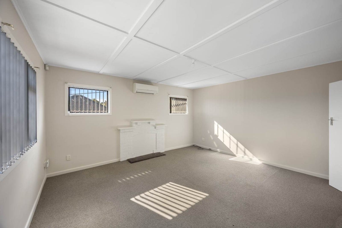 235G Titirangi Road, Titirangi, Auckland - Carousel 2