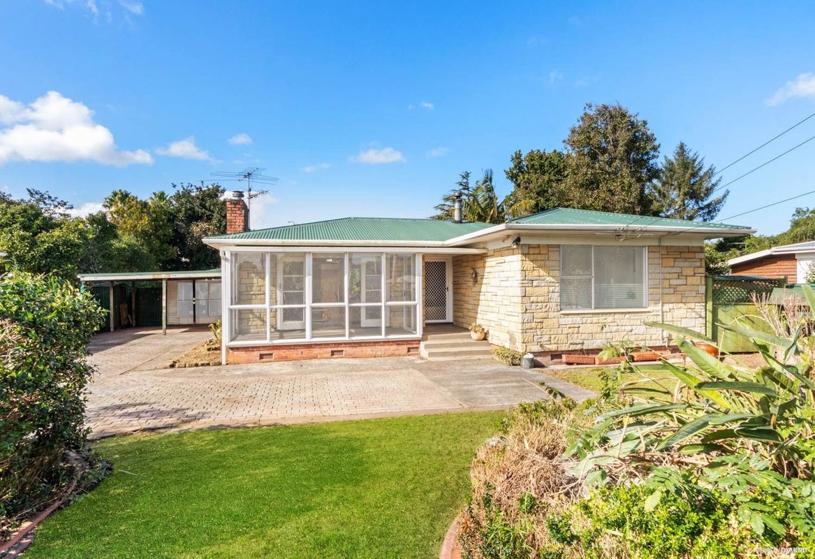 123 Clevedon Road, Papakura, Papakura - Carousel 1
