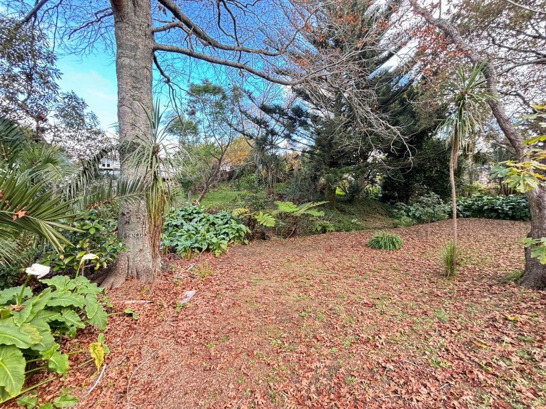 2/18 Pegler Drive, Howick, Auckland - Carousel 22