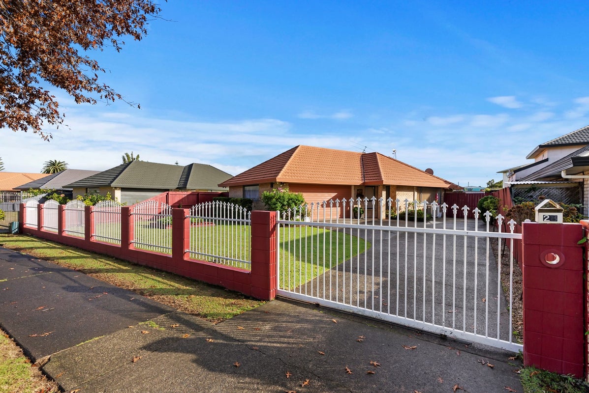 28 Gadsby Road, Favona, Auckland - Carousel 24