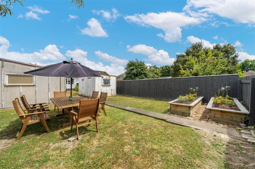 4 Treadwell Street, Naenae, Lower Hutt - Carousel 19