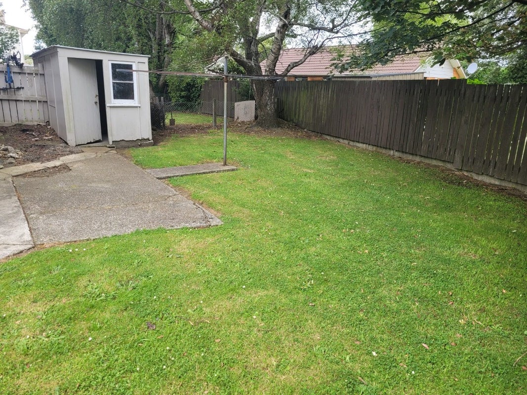 17 Lithgow Place East, Glengarry, Invercargill - Carousel 11