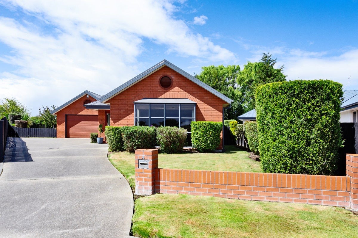 4 Craig Street, Waikiwi, Invercargill - Carousel 1