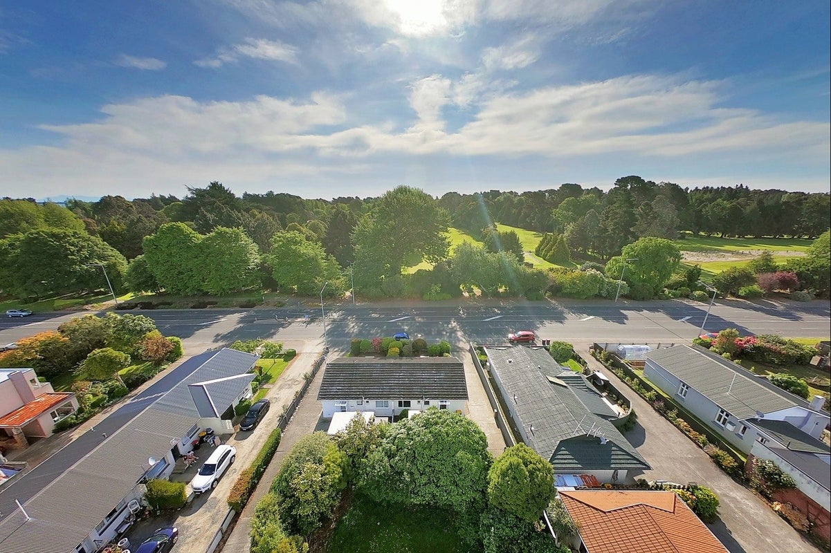 1/237 Queens Drive, Windsor, Invercargill - Carousel 2