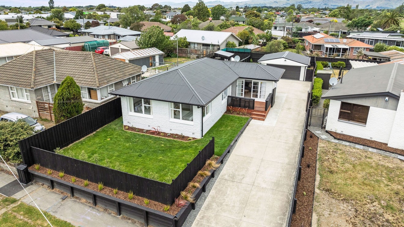 210 Mairehau Road, Burwood, Christchurch - Carousel 1